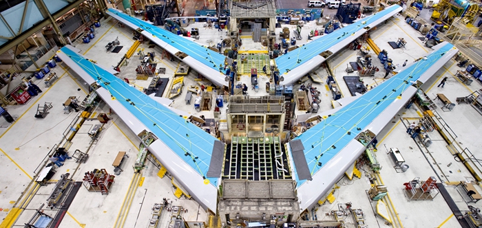 揭秘航空巨頭波音工廠 看飛機(jī)是怎樣制造的!